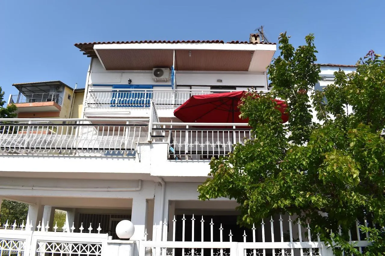 Beach House Veria Nea Kallikrateia 0*,